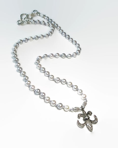 Fleur De Lis Necklace - Van Der Muffin's Jewels